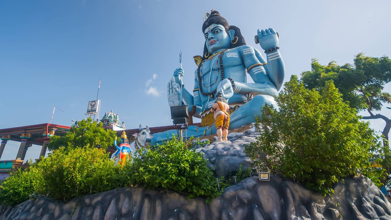 Explore Sri Lanka with Breeze Vacation | Trusted Travel Partner